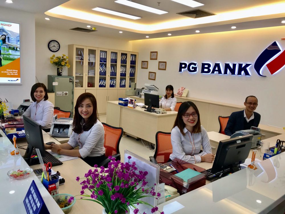 Giờ làm việc ngân hàng PG Bank