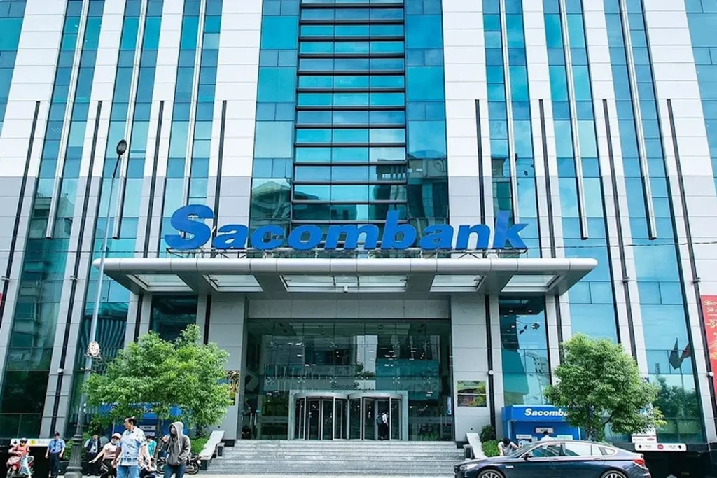 Giờ làm việc Sacombank gồm những ngày nào, có gồm thứ 7 không?