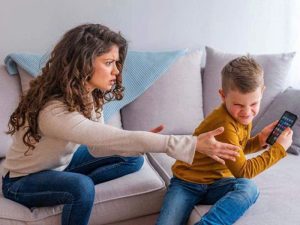 Cha mẹ cần biết gì trước khi cho con chơi game trên trình duyệt